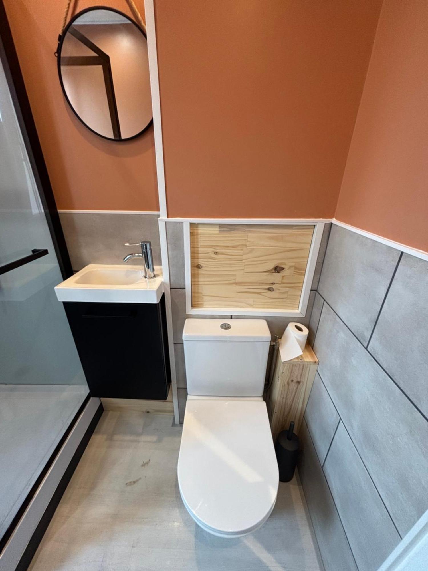 Bienvenue Chez Vous Apartment แวโลญส์ ภายนอก รูปภาพ